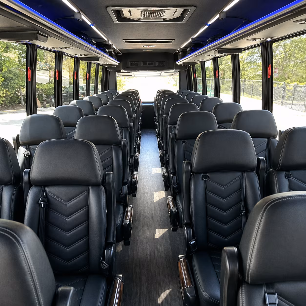 minibuses and charter buses to hogle zoo and this is the place heritage park